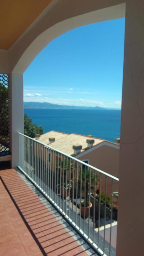 Appartamento Con Super Vista Sul Mare Arenzano Ngoại thất bức ảnh